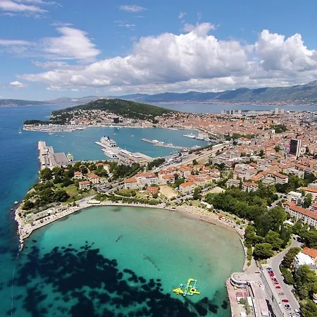 아파트 With Wifi - 13650